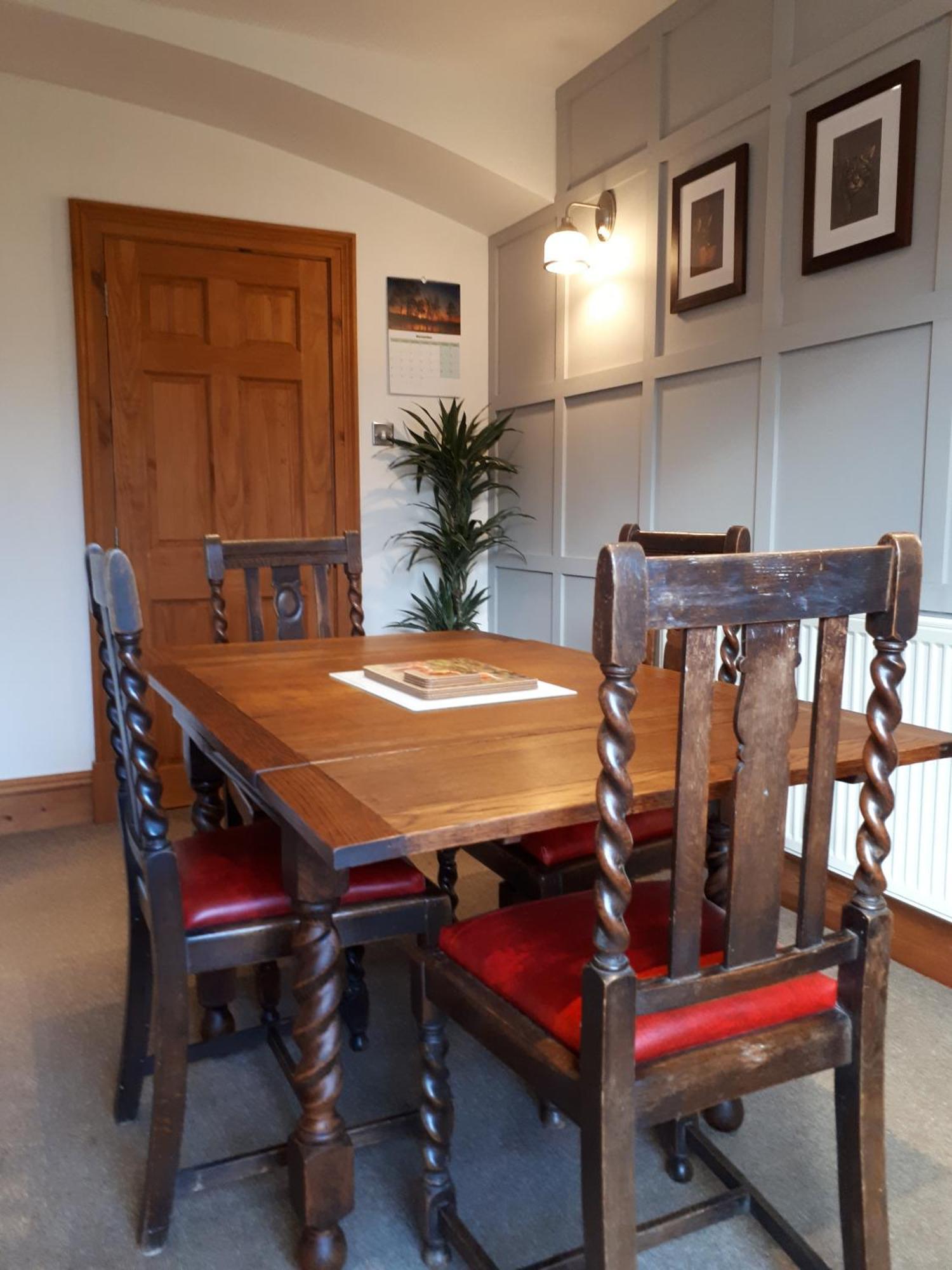 The Old Convent Holiday Apartments 포트오거스타 외부 사진