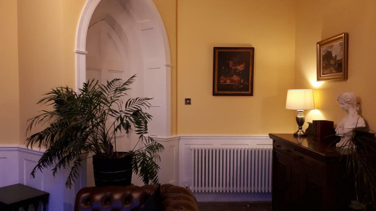 The Old Convent Holiday Apartments 포트오거스타 외부 사진
